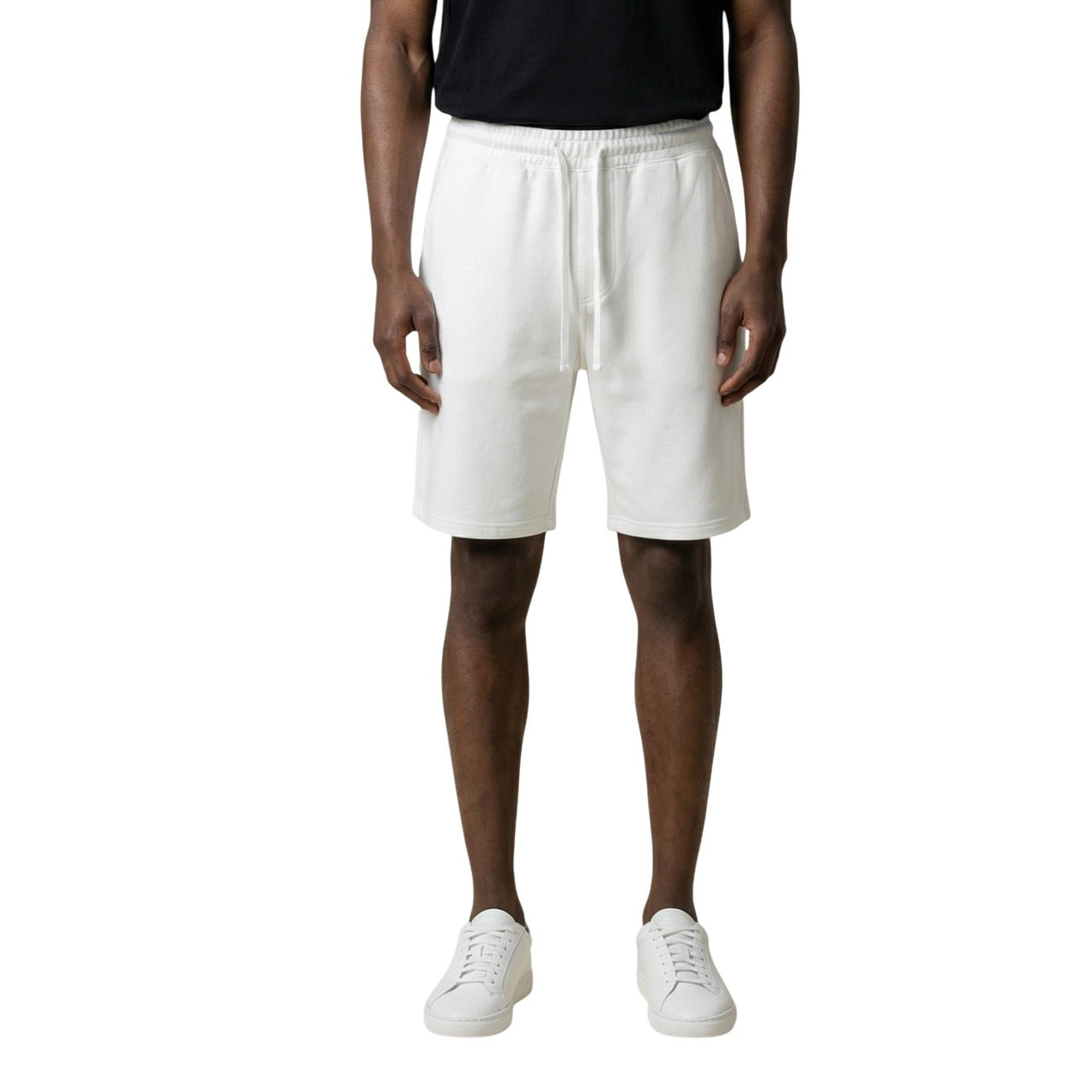 Gianni Lupo Men Lace-Up 100% Cotton Shorts White – front view, lace-up fastening, front and back pockets