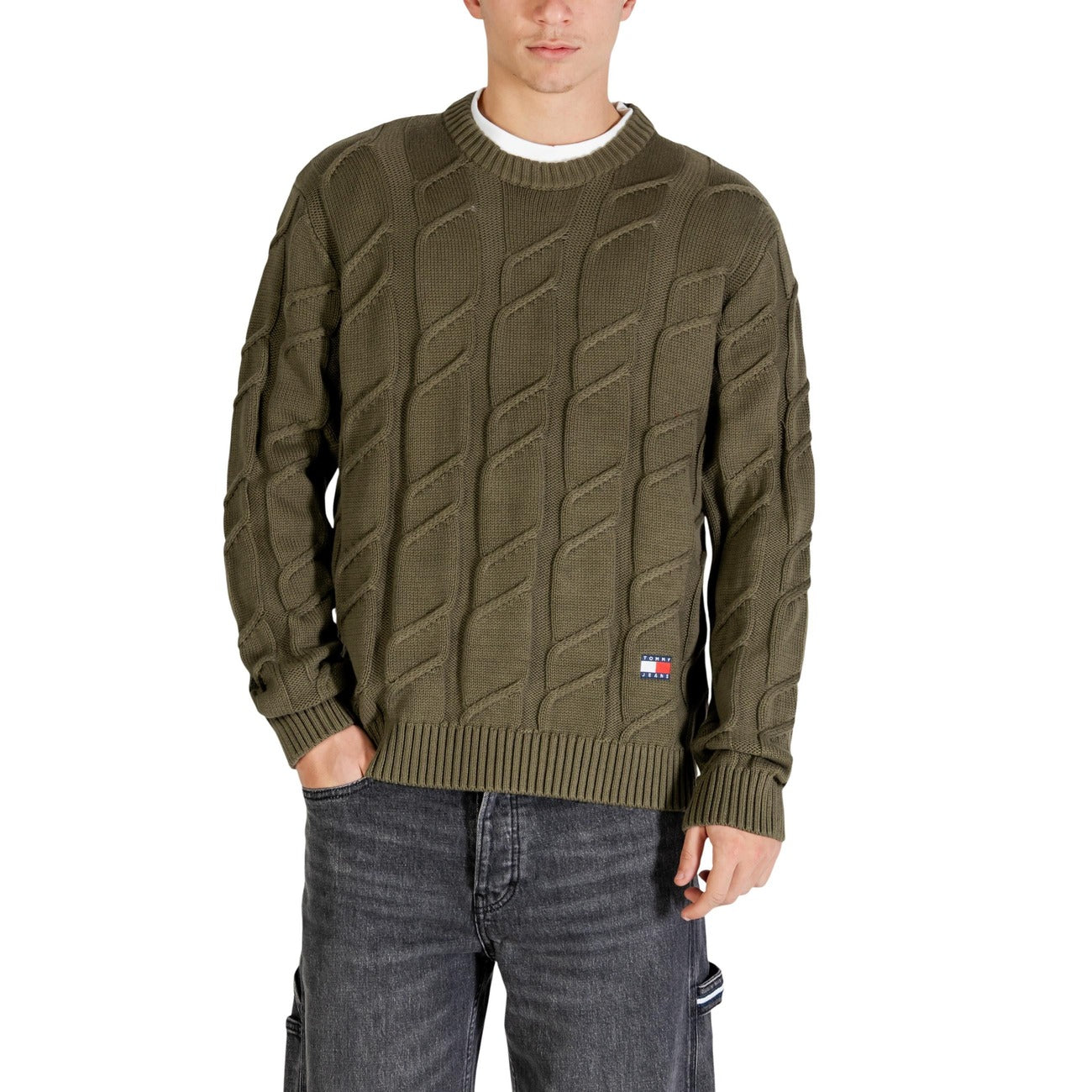 Tommy Hilfiger Jeans Men Knitwear 100% Organic Cotton Green – front view, round neck, long sleeves