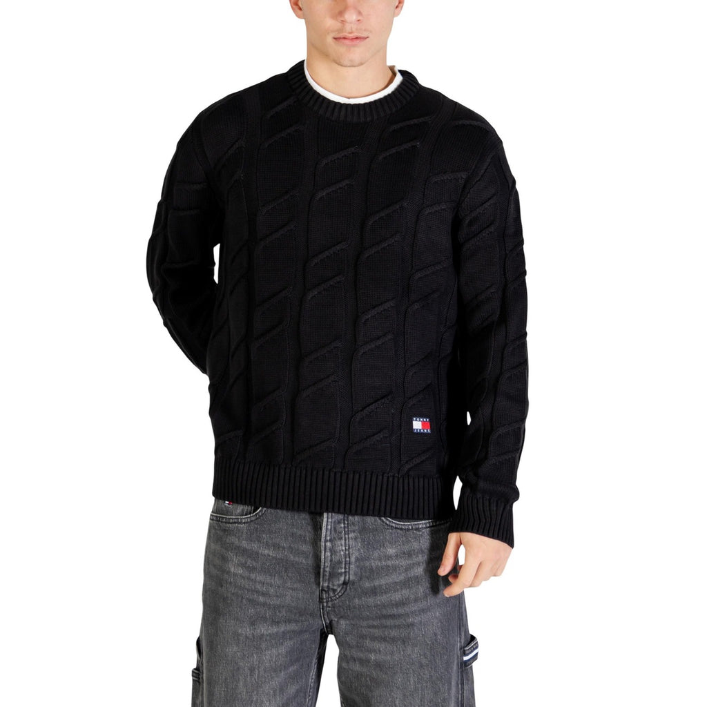 Tommy Hilfiger Jeans Men Knitwear 100% Organic Cotton Black – front view, round neck, long sleeves
